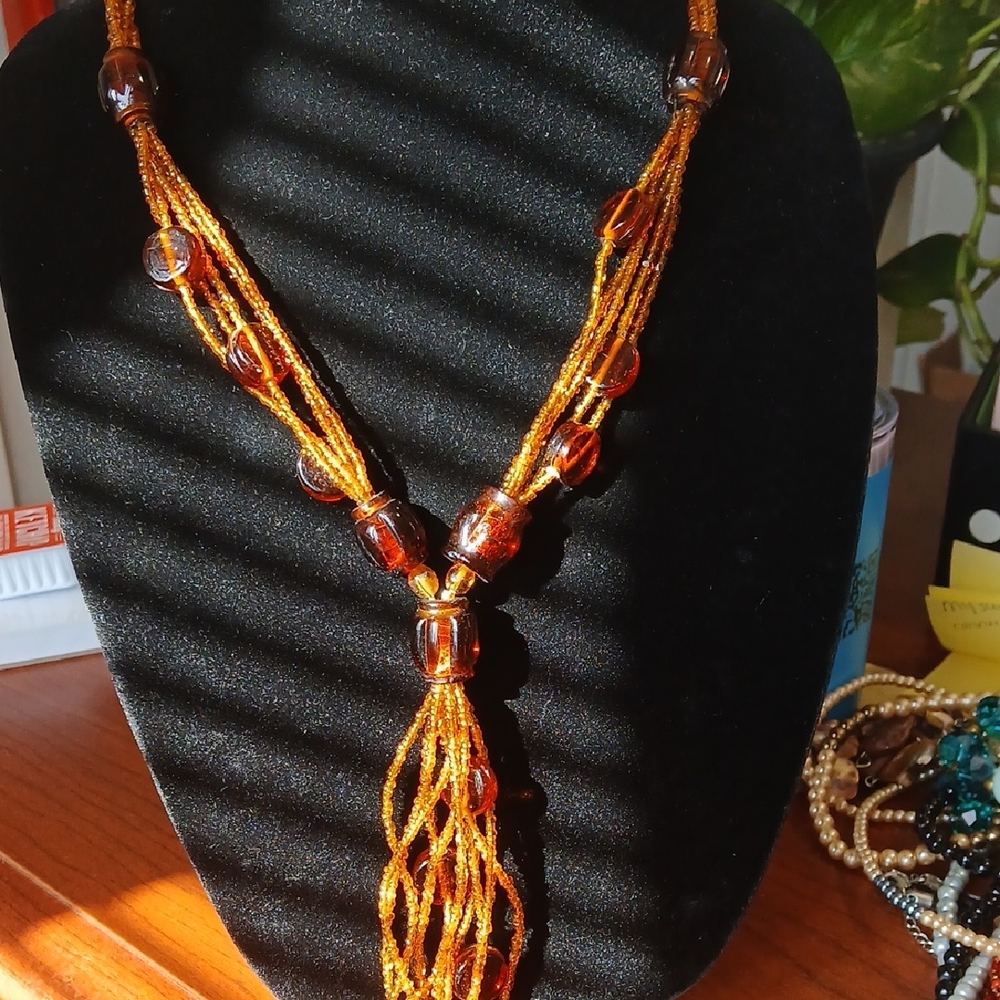 Elegant Amber Beaded Necklace